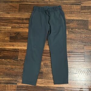 Lululemon Straight Leg Mid-Rise Pant